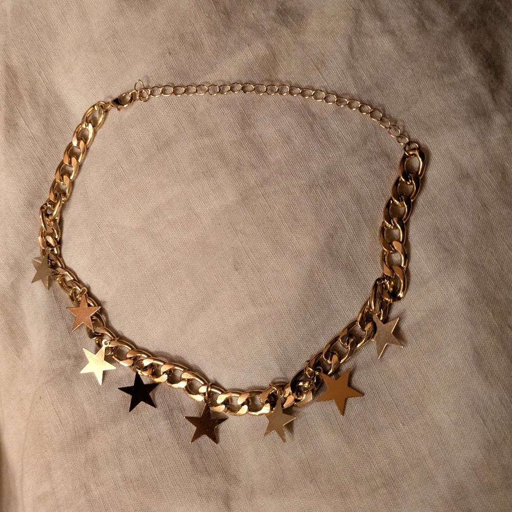Gold Star Charm Chain Choker Necklace